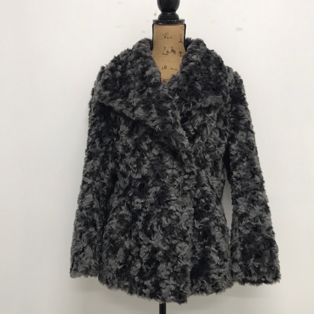 TAHARI French Gray Faux Fur Reversible Jacket